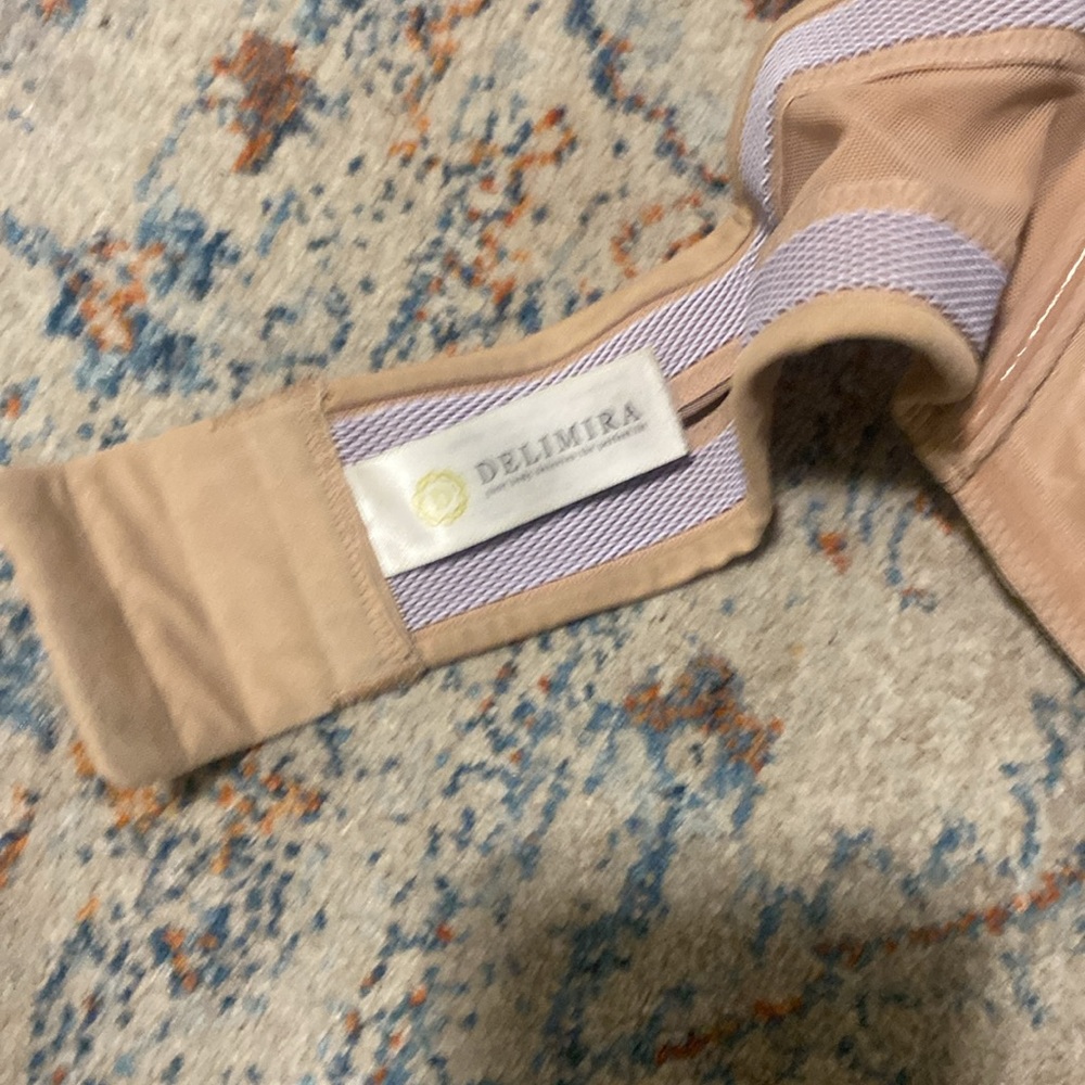Strapless Bra - Picture 2 of 6
